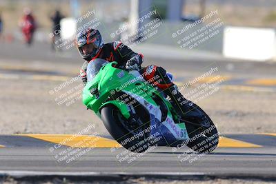 media/Dec-18-2022-SoCal Trackdays (Sun) [[8099a50955]]/Turn 2 (950am)/